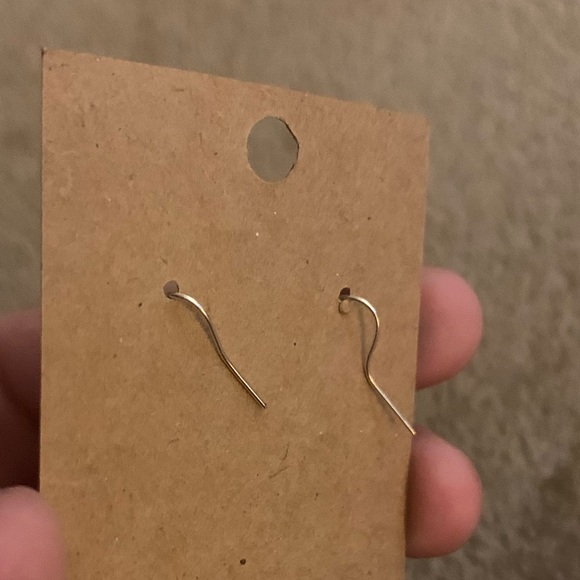 Handmade saxophone earrings - Picture 2 of 3